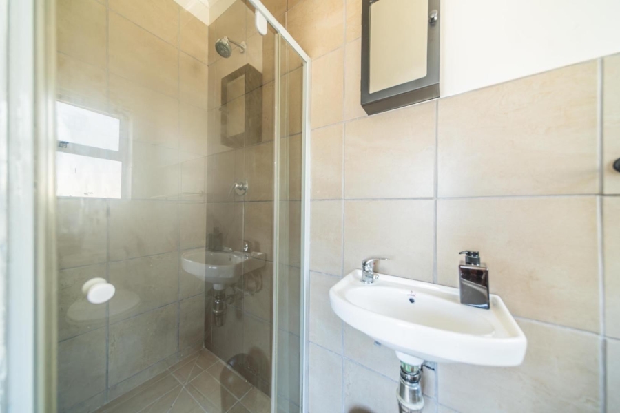 To Let 1 Bedroom Property for Rent in Mt Simon Estate Western Cape